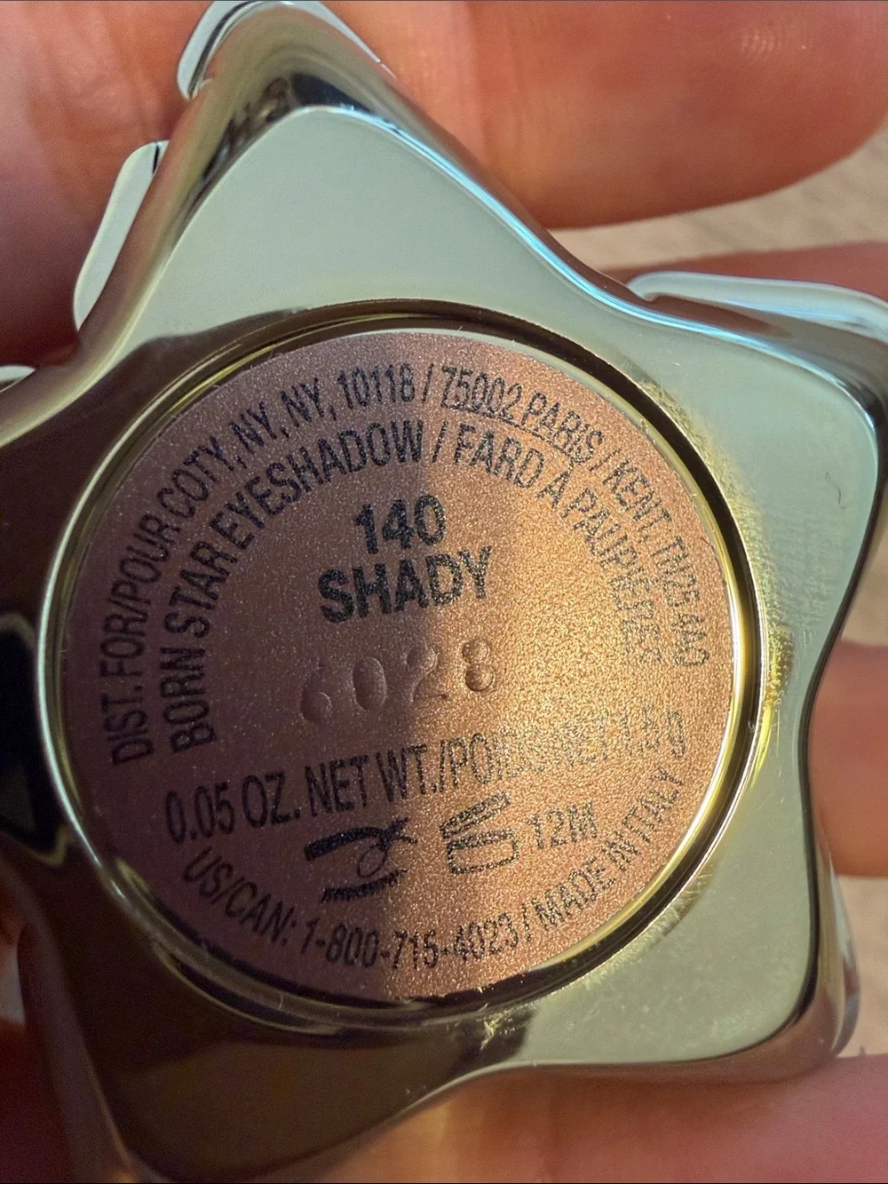 Marc Jacobs Star-Shaped Metallic Eyeshadow Compact - color shady $29 new release